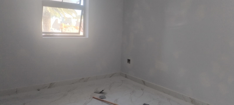 2 Bedroom Property for Sale in Ruyterwacht Western Cape